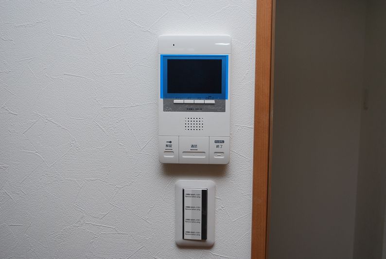 インターホン